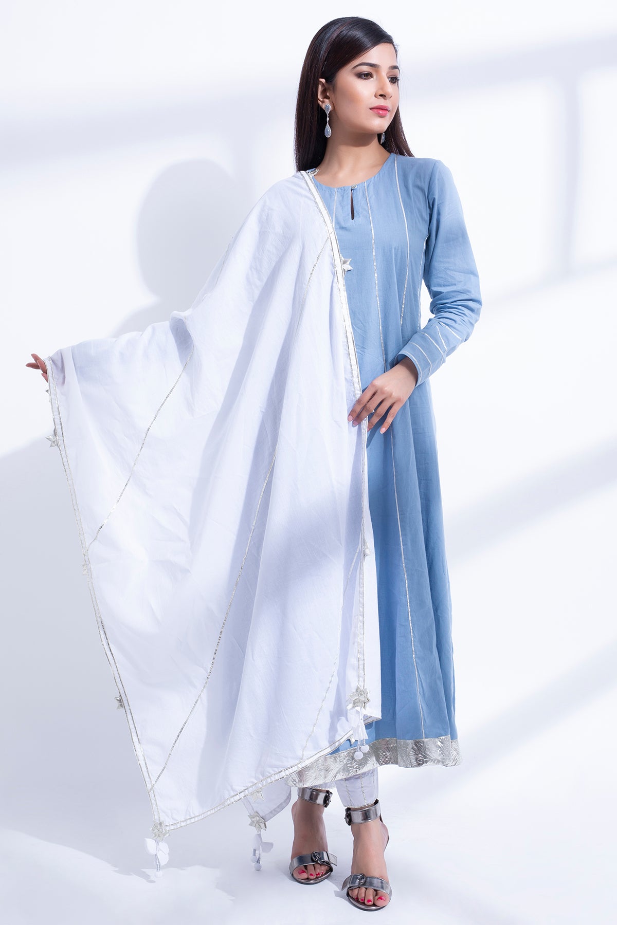 GOTA FLOWER DUPATTA