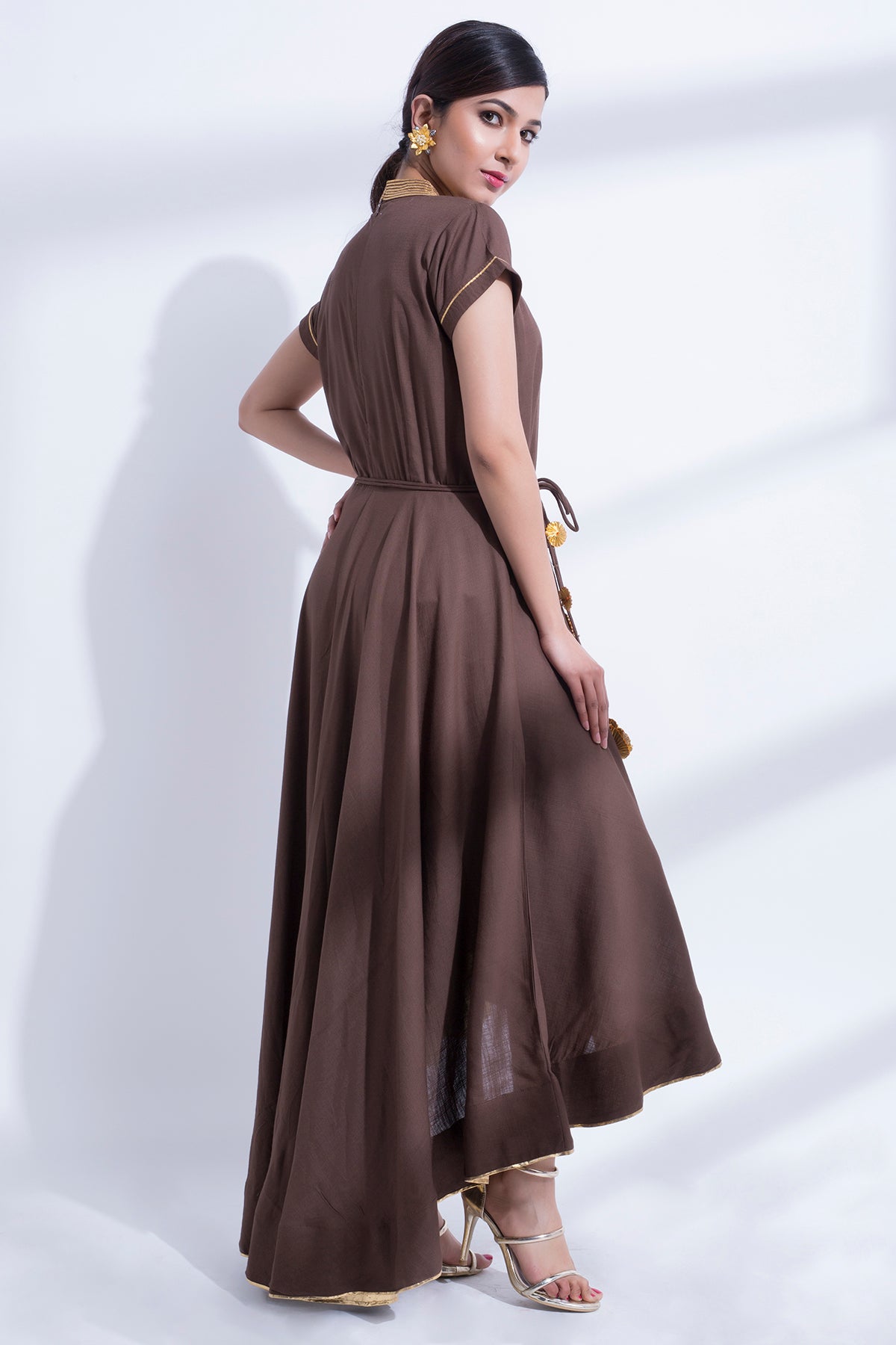 GOTA DETALING FISHTAIL DRESS