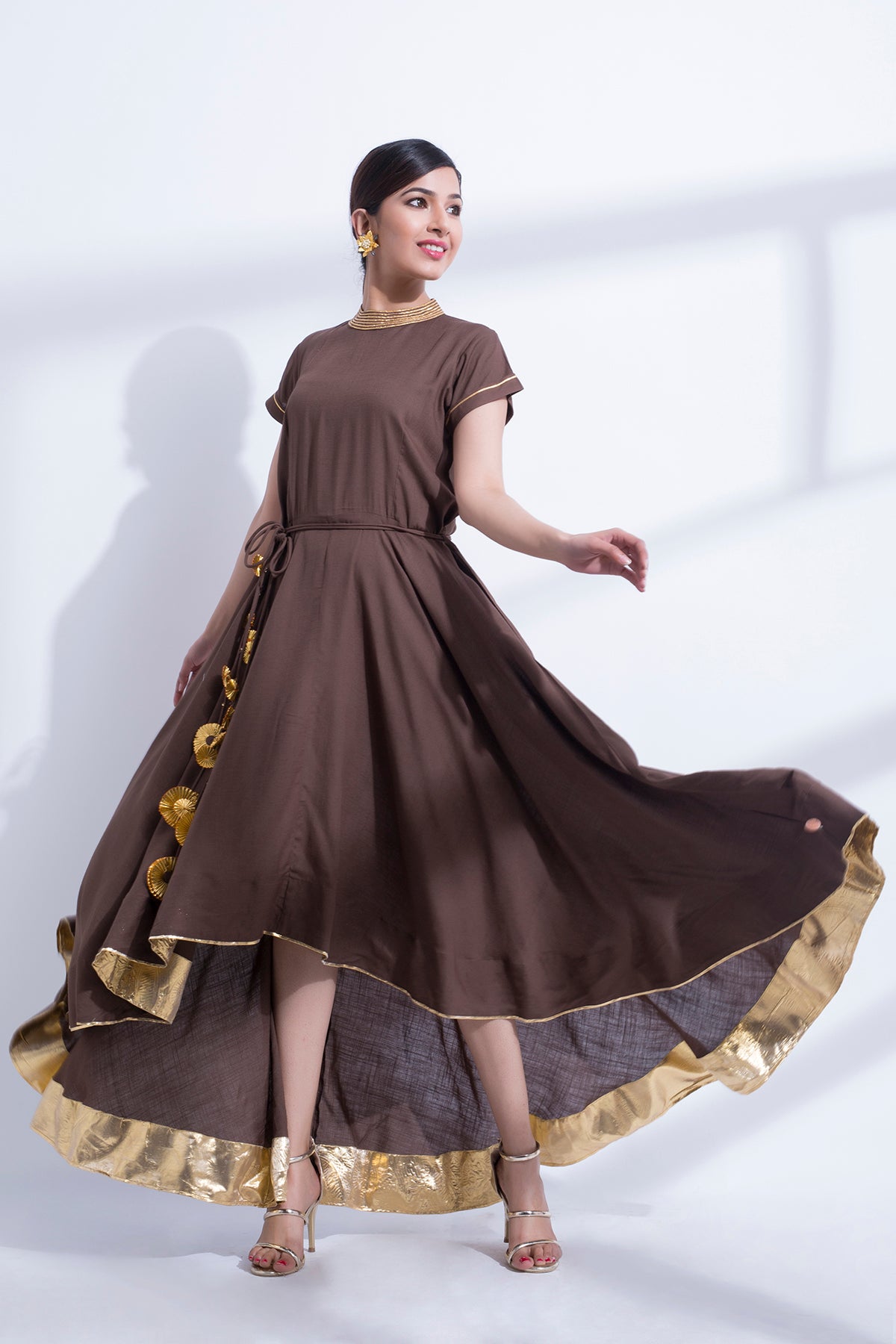 GOTA DETALING FISHTAIL DRESS