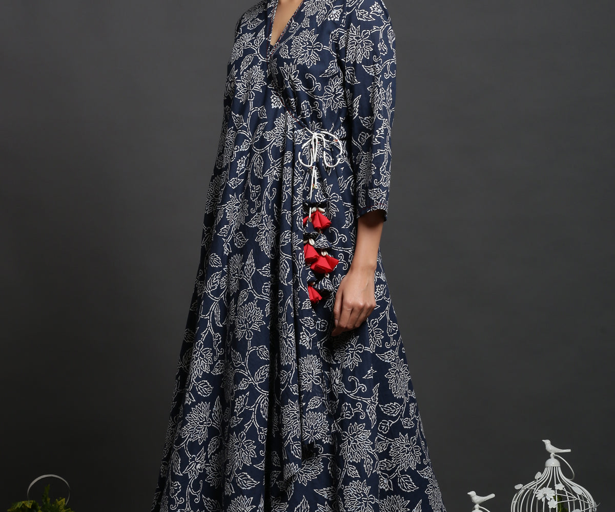 URBANITE WRAP AROUND BLUE COTTON FLORAL PRINTED DRESS_MAYORI